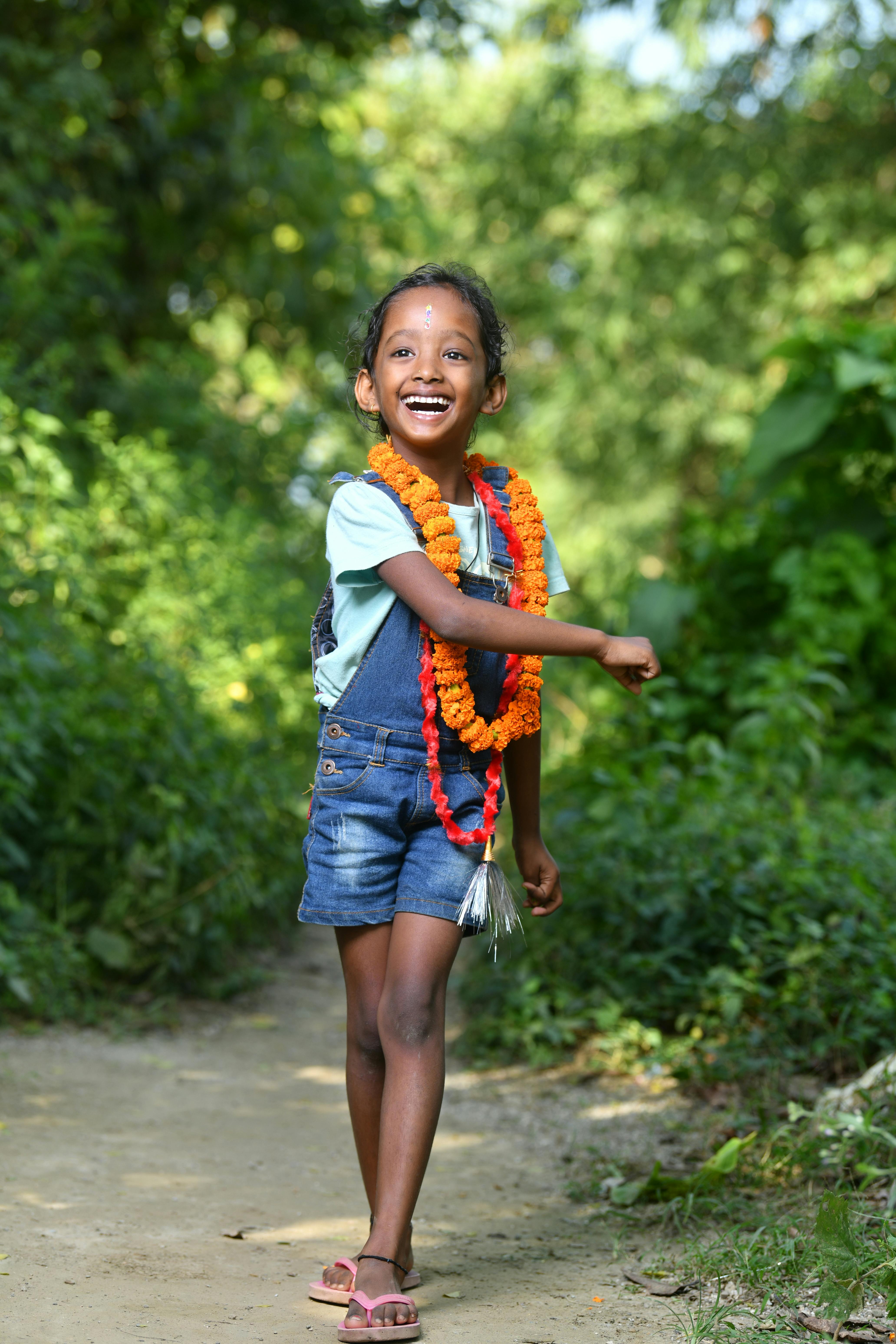 后期剪辑与包装制作氛围图